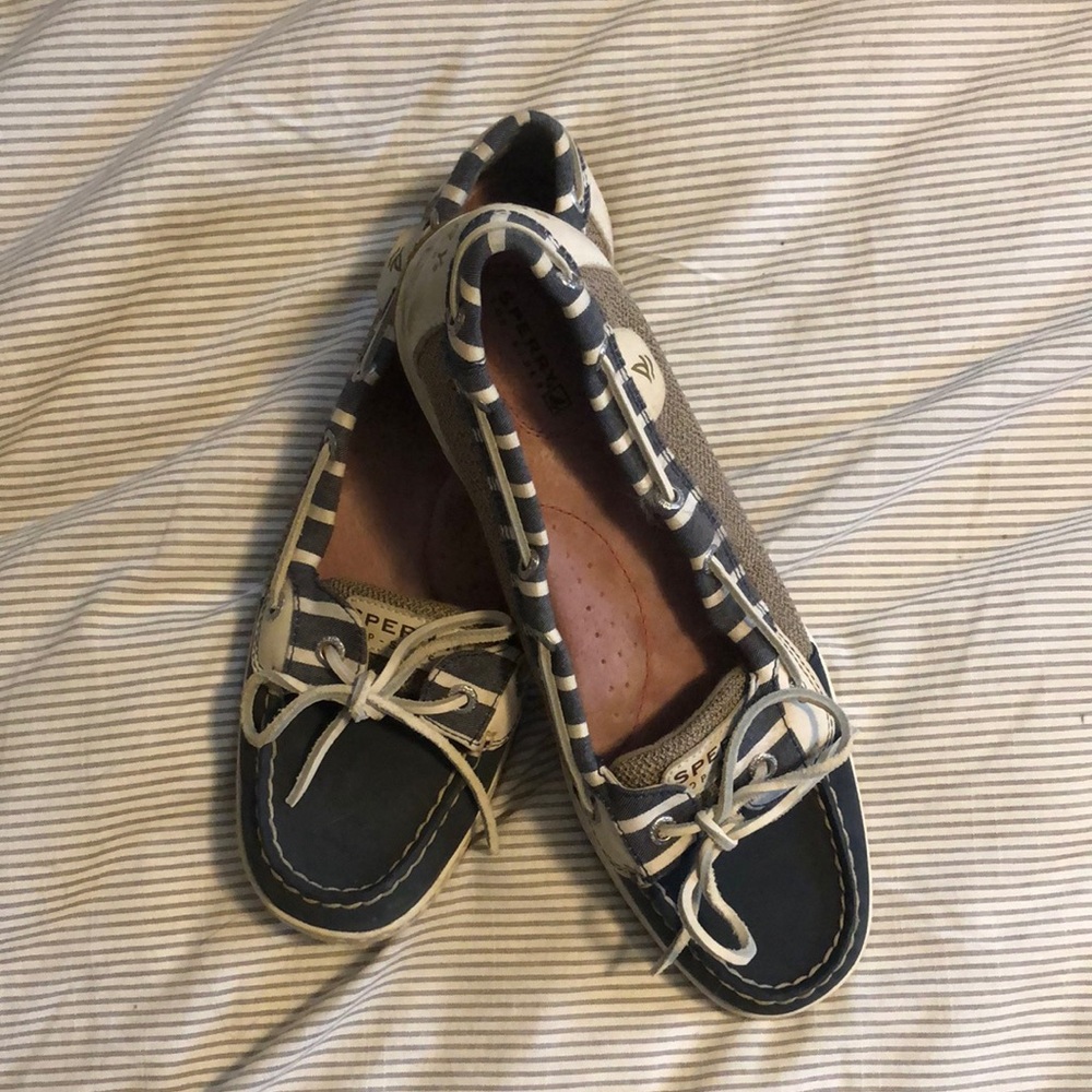 Sperry boat shoes